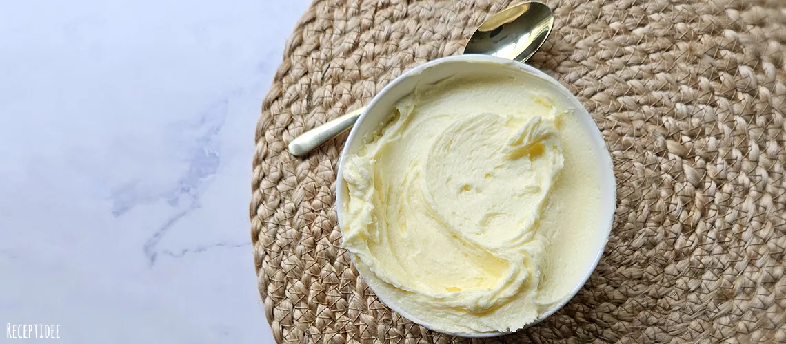 Botercrème (1:1 afsmeren taart)